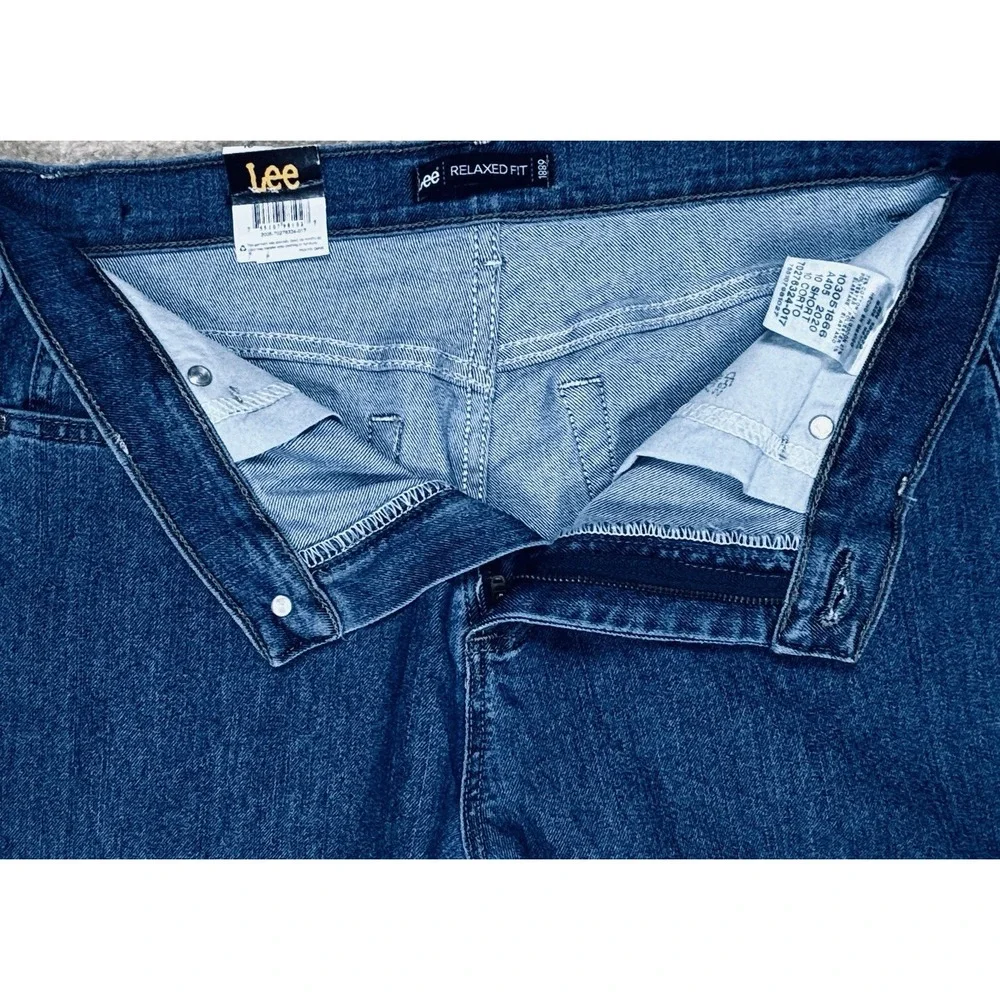 Lee Womens Relaxed Fit 10 Petite Straight Leg Blue Wash Jeans NWT 103051866